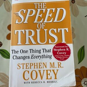 🌻3/$20🌻The Speed of Trust Book by Stephen M.R. Covey